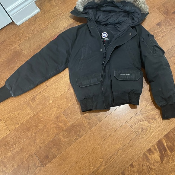 Authentique Canada goose bomber - Picture 2 of 10